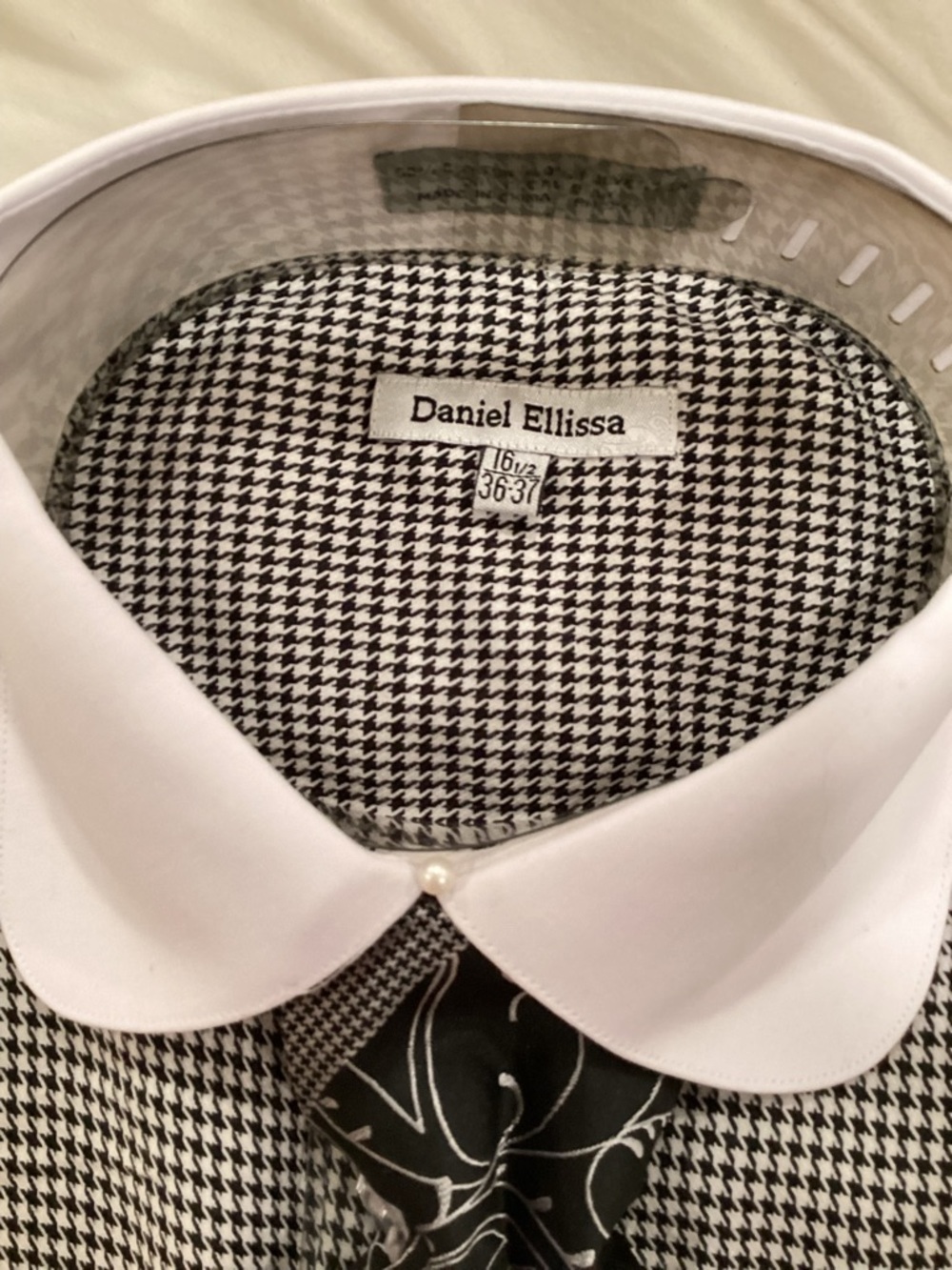 Black & White Houndstooth Dress Shirt & Necktie - Picture 2 of 14